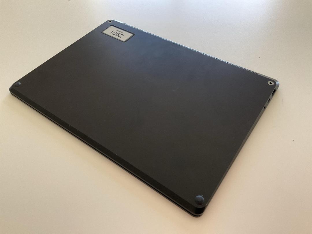 Photo '8' of Microsoft Surface Laptop 4 & Docking Station Photo '8' of Microsoft Surface Laptop 4 & Docking Station