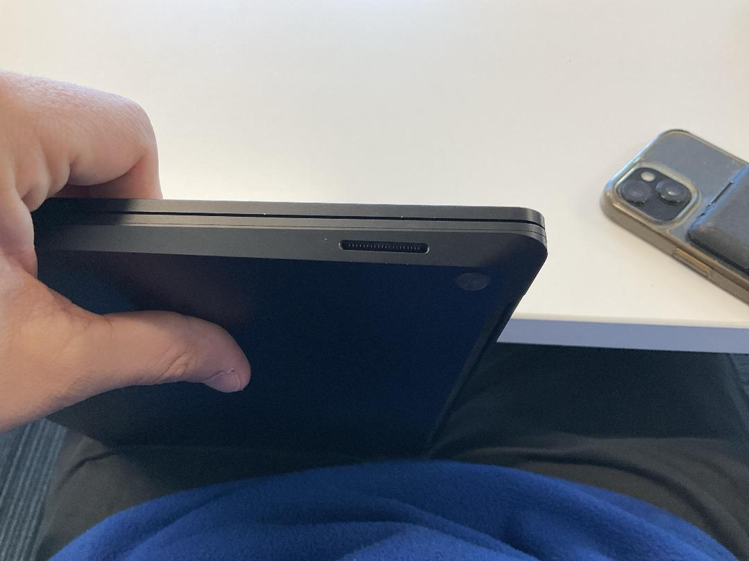 Photo '23' of Microsoft Surface Laptop 4 & Docking Station Photo '23' of Microsoft Surface Laptop 4 & Docking Station