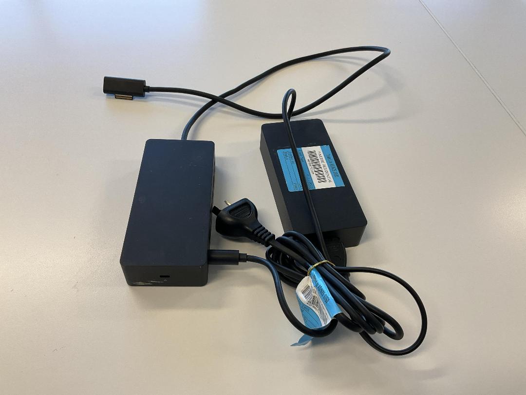 Photo '24' of Microsoft Surface Laptop 4 & Docking Station Photo '24' of Microsoft Surface Laptop 4 & Docking Station