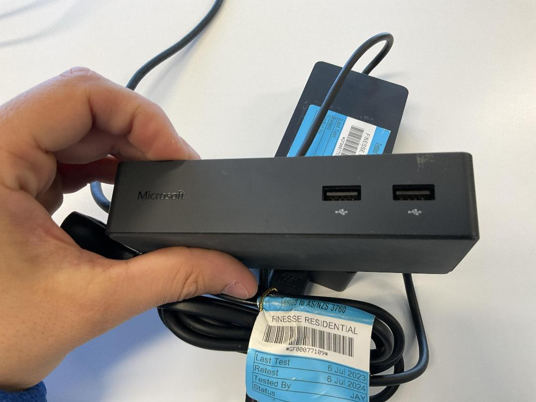 Photo '26' of Microsoft Surface Laptop 4 & Docking Station Photo '26' of Microsoft Surface Laptop 4 & Docking Station