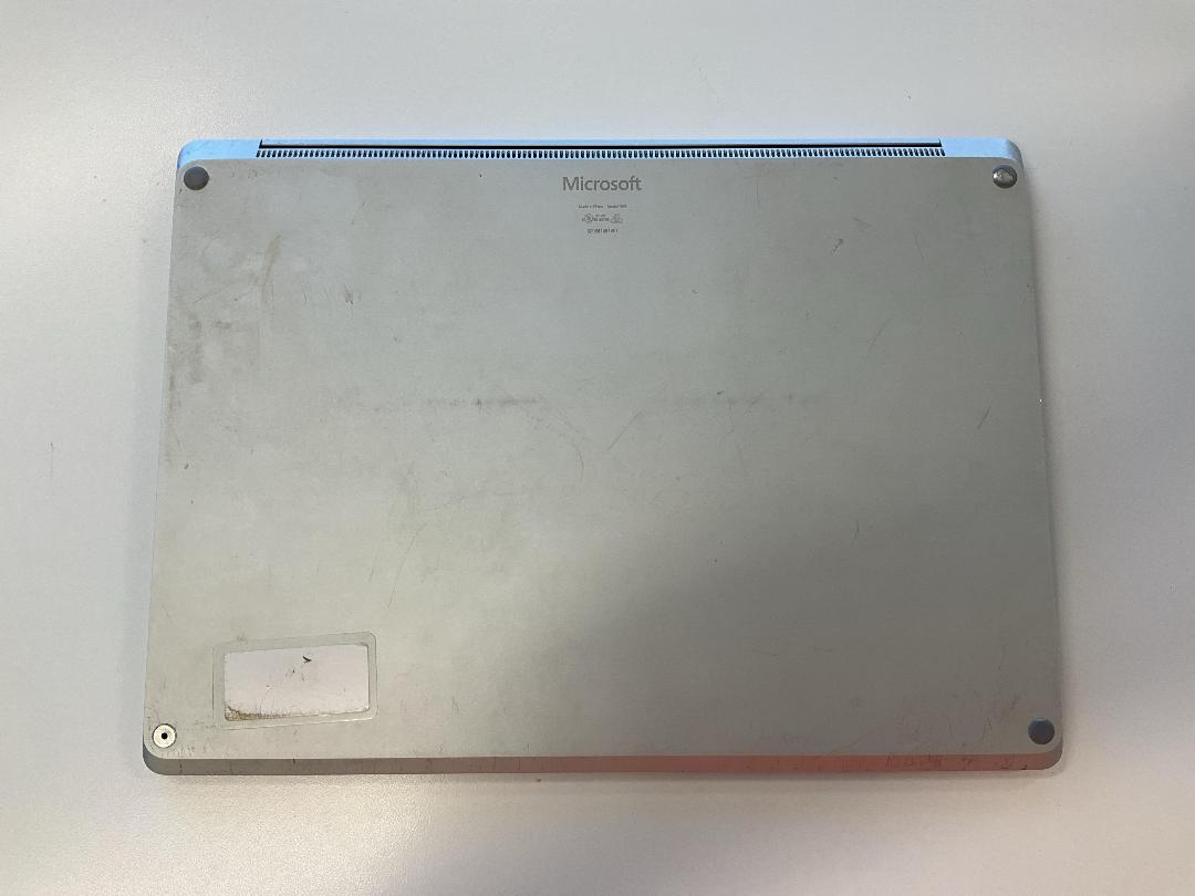 Photo '6' of Microsoft Surface Laptop & Charger Photo '6' of Microsoft Surface Laptop & Charger