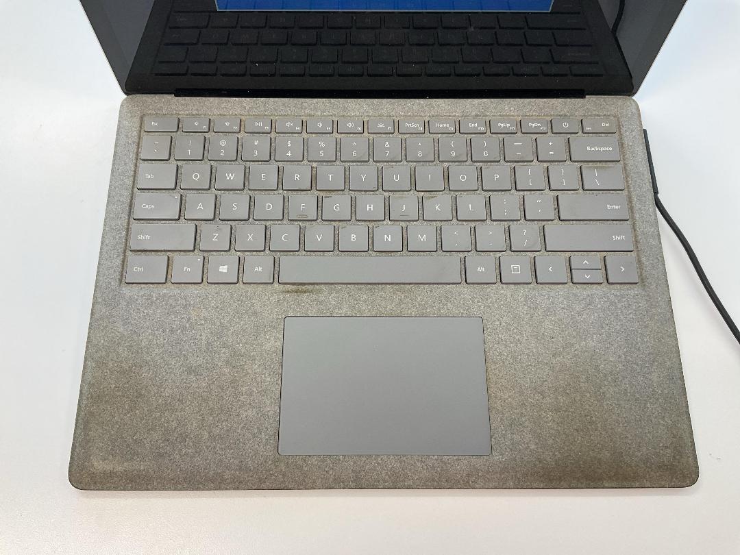 Photo '11' of Microsoft Surface Laptop & Charger Photo '11' of Microsoft Surface Laptop & Charger