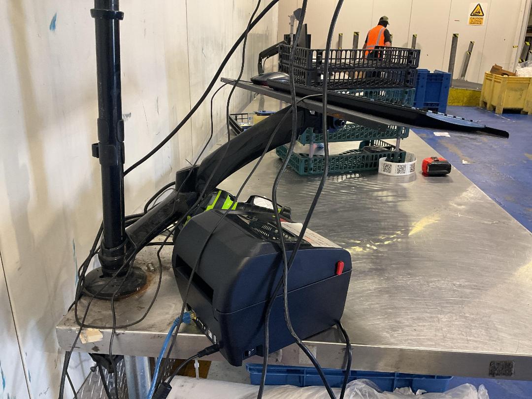 Photo '4' of Acer monitor bundle Photo '4' of Acer monitor bundle