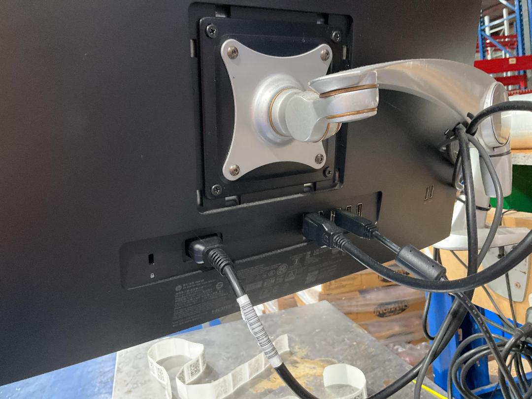 Photo '4' of HP monitor bundle Photo '4' of HP monitor bundle