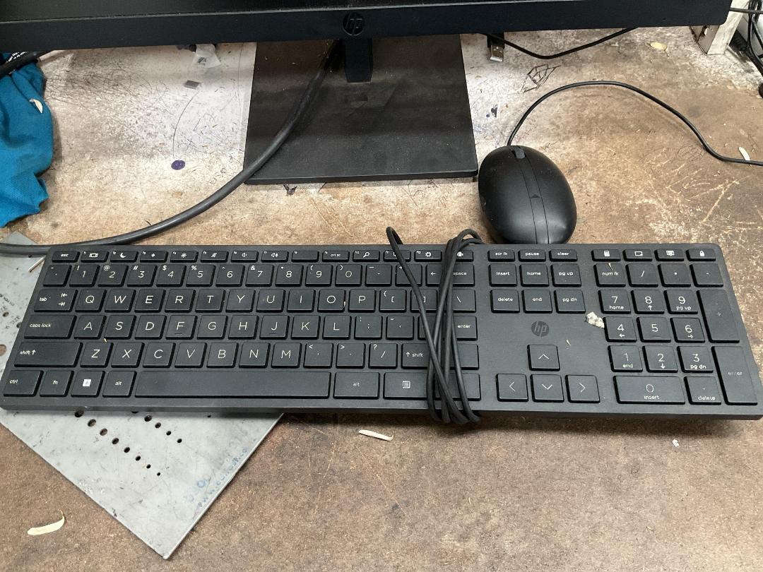 Photo '2' of Monitor, Keyboard & Mouse Photo '2' of Monitor, Keyboard & Mouse