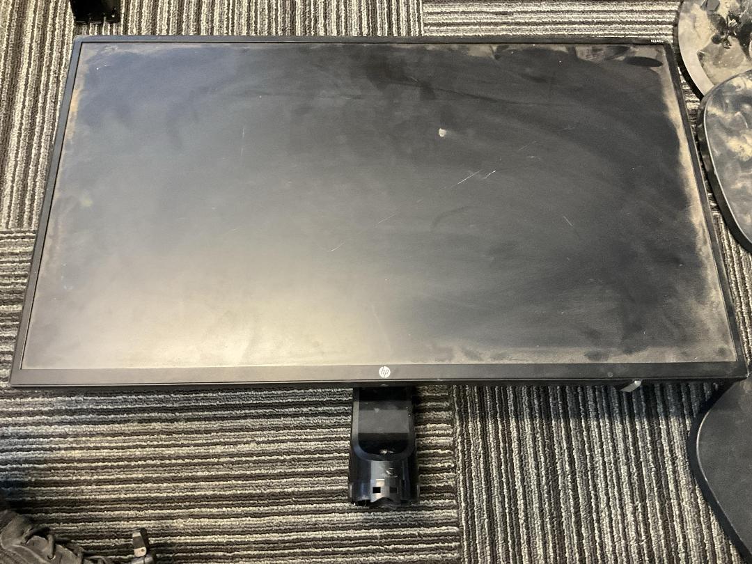 Photo '4' of Office Monitors x3