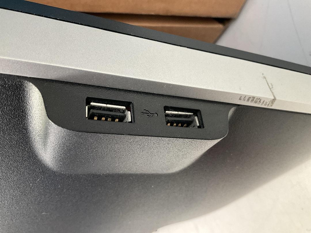 Photo '9' of Dell 24” LCD Computer Monitor - Model U2412Mc Photo '9' of Dell 24” LCD Computer Monitor - Model U2412Mc