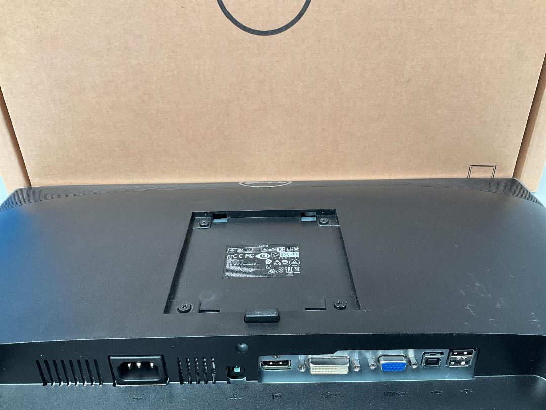 Photo '11' of Dell 24” LCD Computer Monitor - Model U2412M Photo '11' of Dell 24” LCD Computer Monitor - Model U2412M