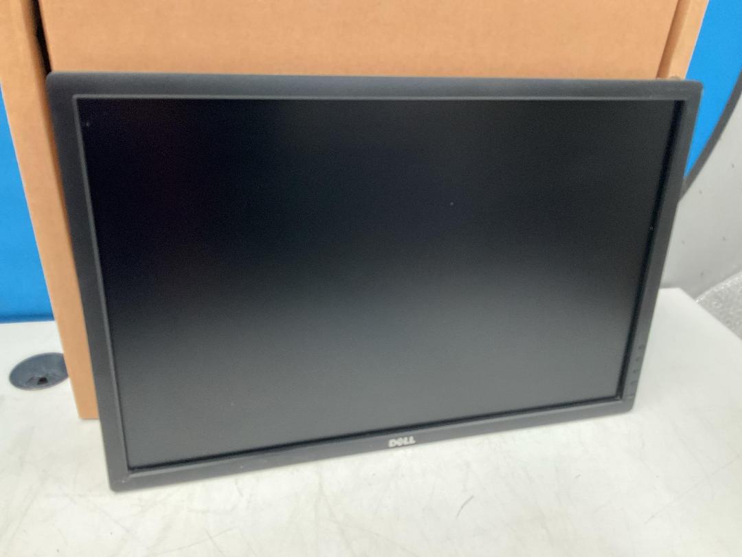 Photo '8' of Dell 24” LCD Computer Monitor - Model U2412Mc Photo '8' of Dell 24” LCD Computer Monitor - Model U2412Mc