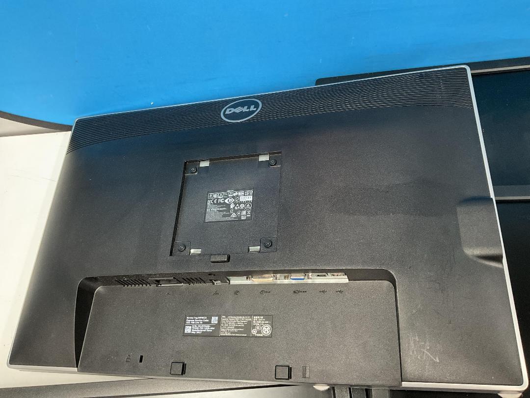 Photo '5' of 7x Dell 24” LCD Computer Monitors - Do Not Work, Use for Parts Only Photo '5' of 7x Dell 24” LCD Computer Monitors - Do Not Work, Use for Parts Only