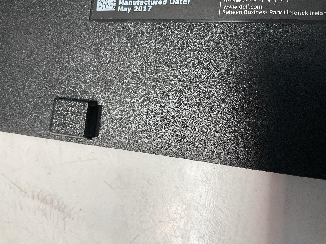 Photo '13' of 7x Dell 24” LCD Computer Monitors - Do Not Work, Use for Parts Only Photo '13' of 7x Dell 24” LCD Computer Monitors - Do Not Work, Use for Parts Only