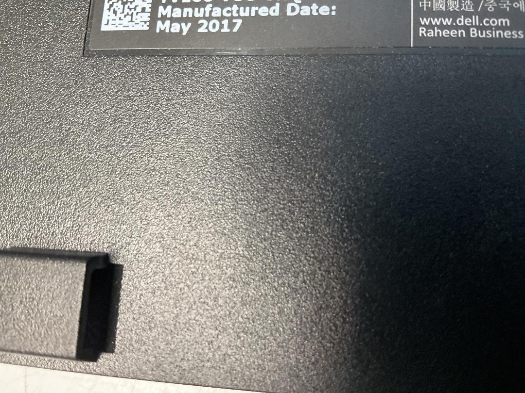 Photo '29' of 7x Dell 24” LCD Computer Monitors - Do Not Work, Use for Parts Only Photo '29' of 7x Dell 24” LCD Computer Monitors - Do Not Work, Use for Parts Only