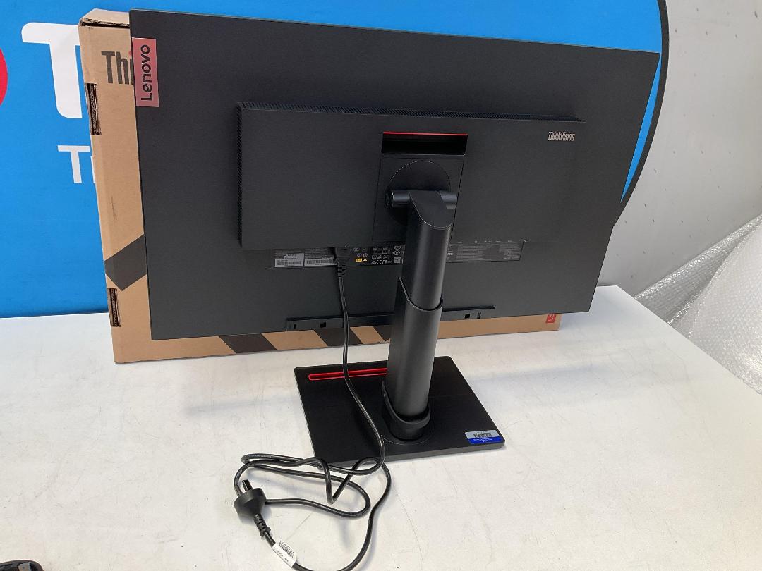 Photo '12' of Lenovo ThinkVision 32” Flat Panel LCD Computer Monitor - P32p-20 Photo '12' of Lenovo ThinkVision 32” Flat Panel LCD Computer Monitor - P32p-20