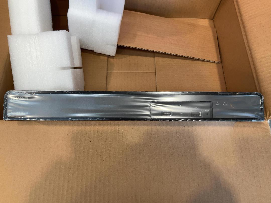 Photo '6' of Huawei AR1220E Enterprise Router