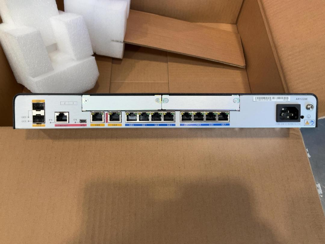 Photo '7' of Huawei AR1220E Enterprise Router