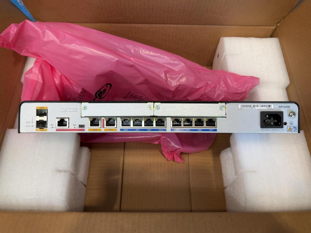 Photo '7' of Huawei AR1220E Enterprise Router