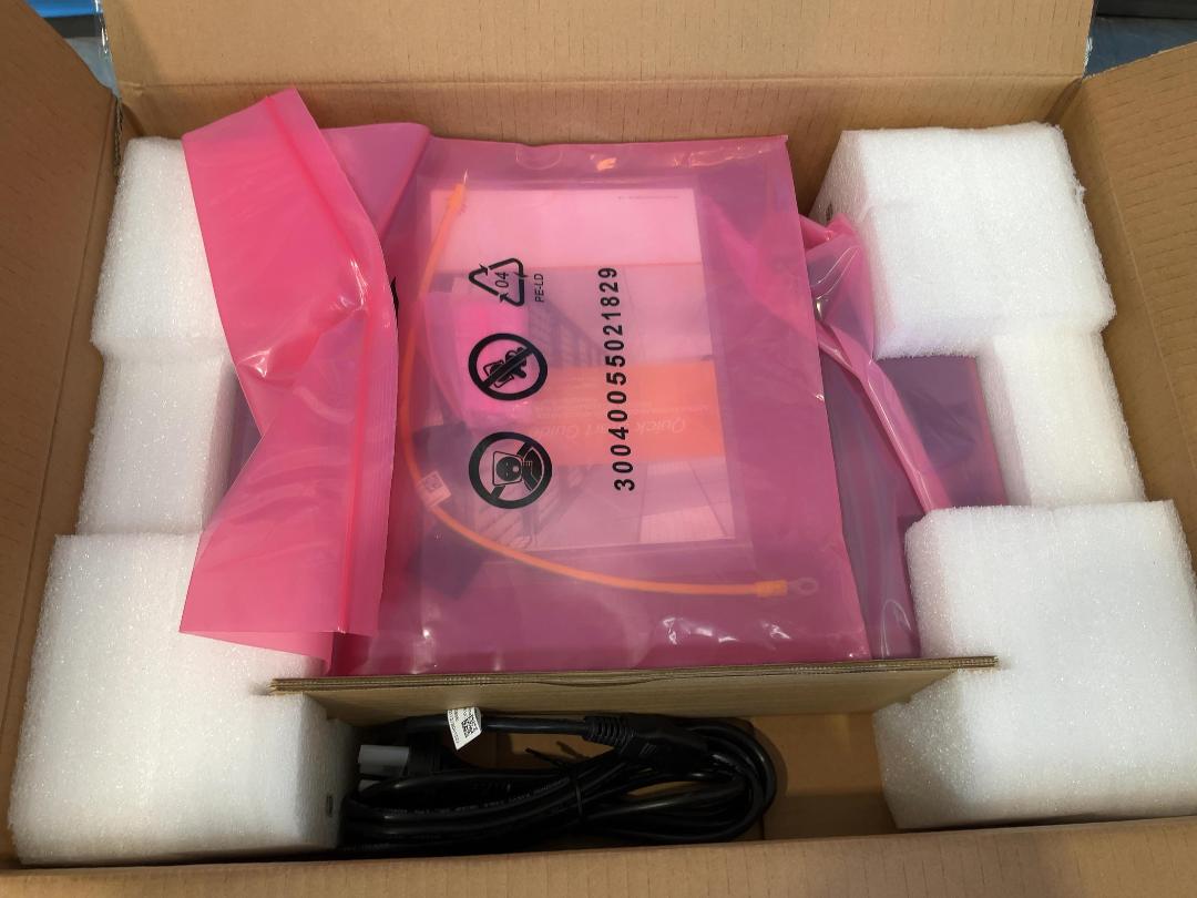 Photo '4' of Huawei AR1220E Enterprise Router