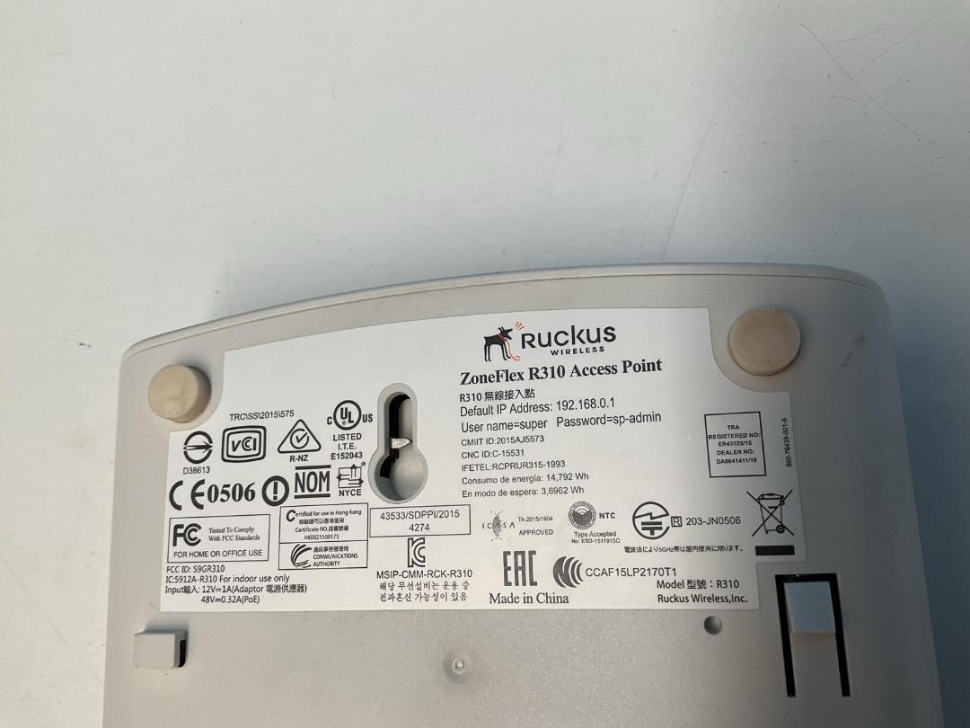 Photo '8' of Ruckus ZoneFlex R310 AC1200 Wifi Access Point