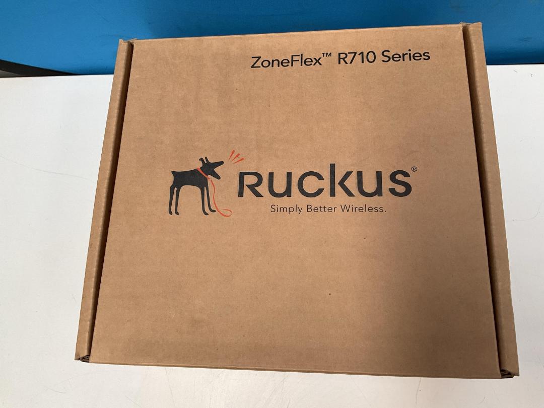 Photo '2' of Ruckus ZoneFlex R710 Wifi Access Point