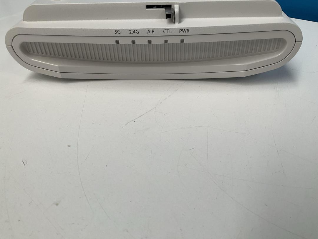 Photo '11' of Ruckus ZoneFlex R710 Wifi Access Point