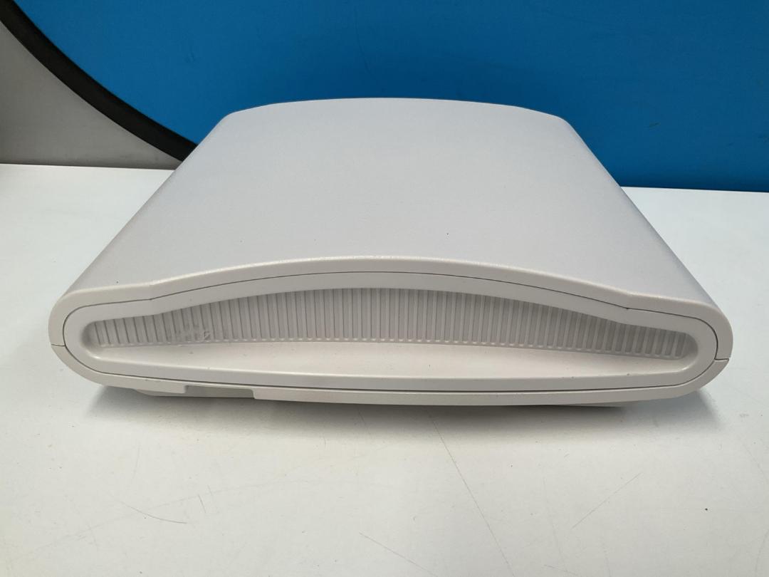 Photo '10' of Ruckus ZoneFlex R710 Wifi Access Point