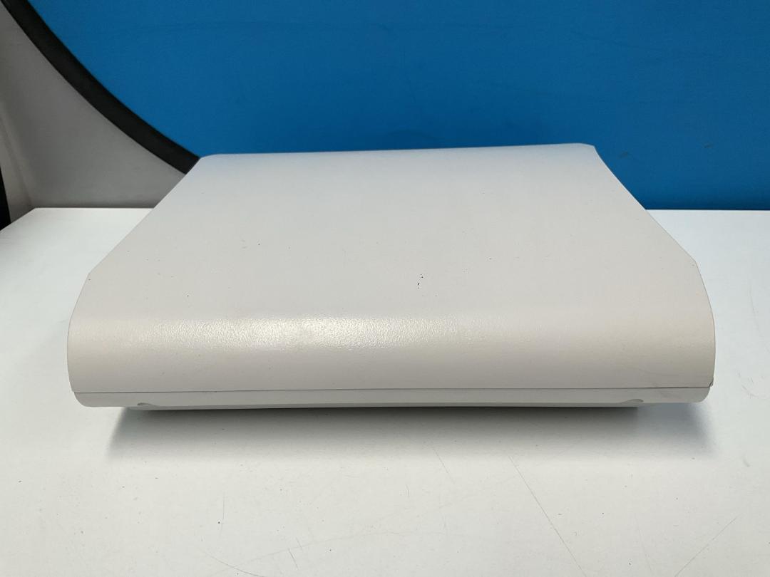 Photo '8' of Ruckus ZoneFlex R710 Wifi Access Point Photo '8' of Ruckus ZoneFlex R710 Wifi Access Point