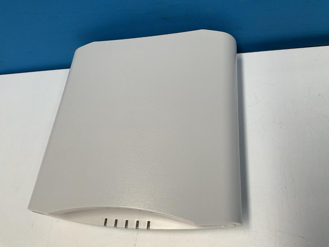Photo '3' of Ruckus ZoneFlex R710 Wifi Access Point Photo '3' of Ruckus ZoneFlex R710 Wifi Access Point