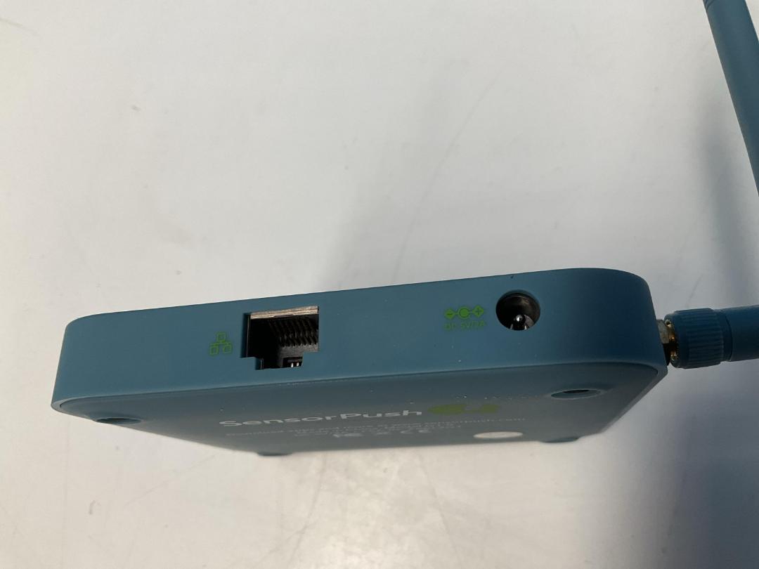 Photo '9' of SensorPush G1 Wifi Gateway - Model G1.0 Photo '9' of SensorPush G1 Wifi Gateway - Model G1.0