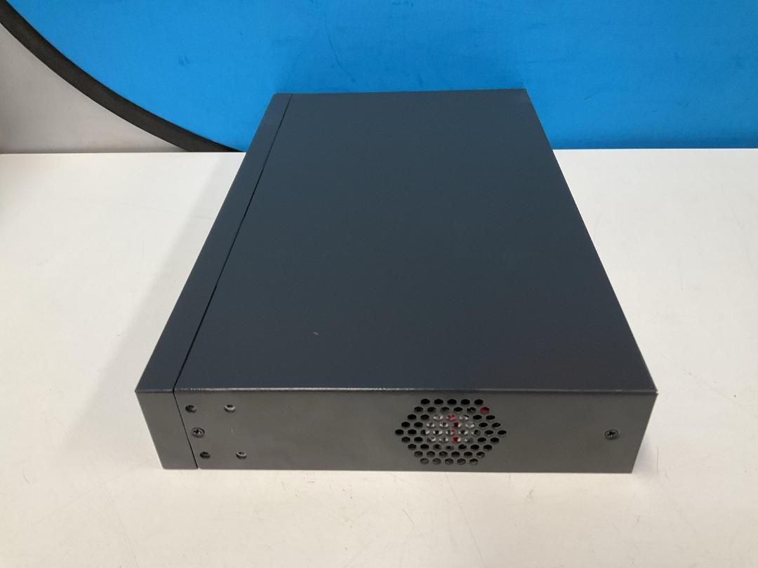 Photo '12' of Tp-Link 16-Port Gigabit Easy Smart Switch with 8-Port PoE+