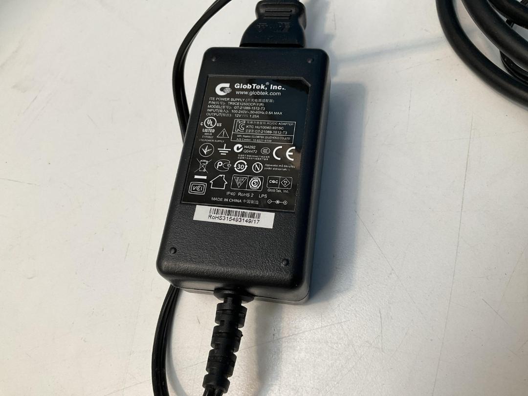 Photo '9' of Transition Networks 10/100Base-TX to 100Base-FX Media Converter or Similar