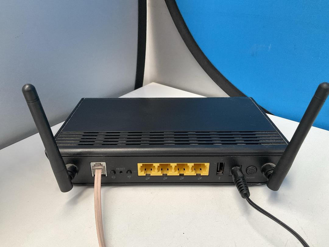 Photo '9' of Wifi Modem Router
