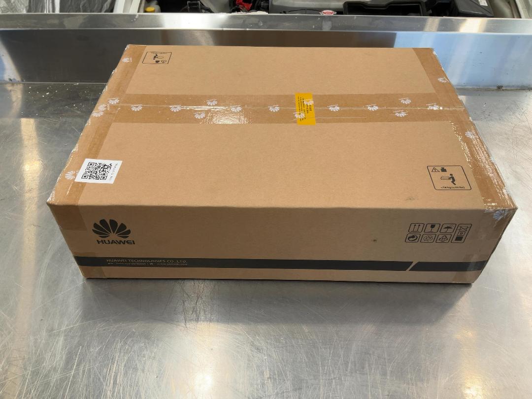 Photo '3' of Huawei AR1220E Enterprise Router Photo '3' of Huawei AR1220E Enterprise Router