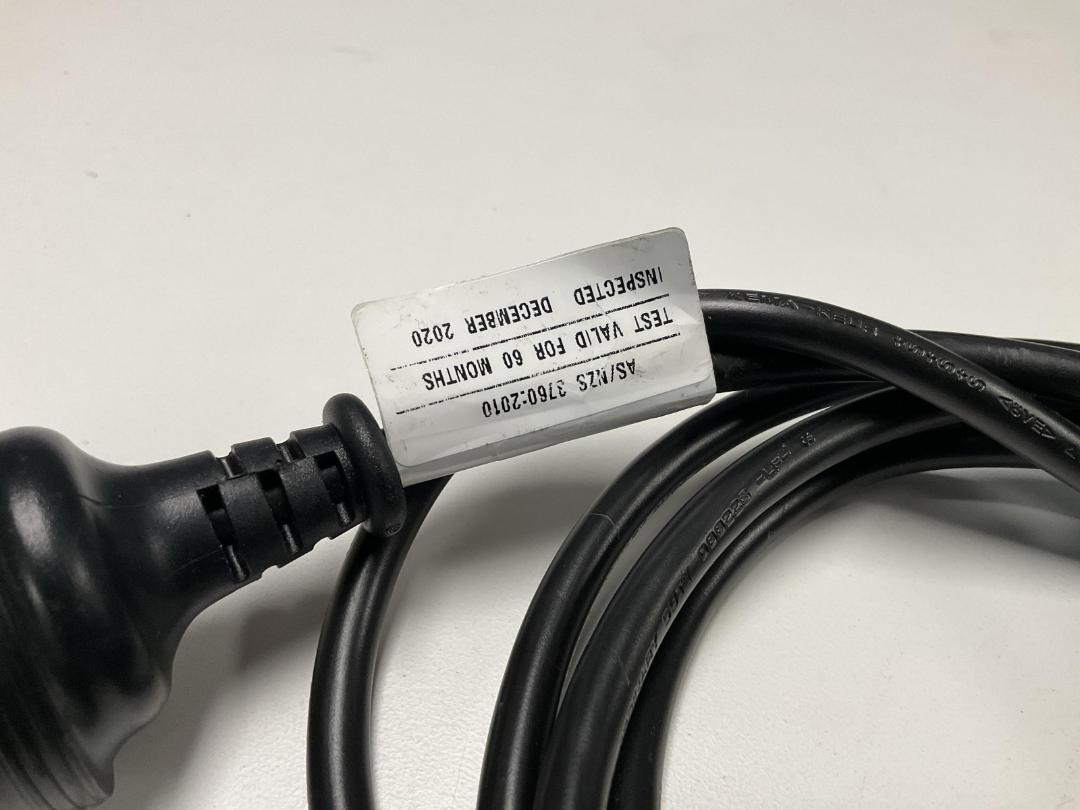 Photo '3' of 3 Pin Power Cords x2