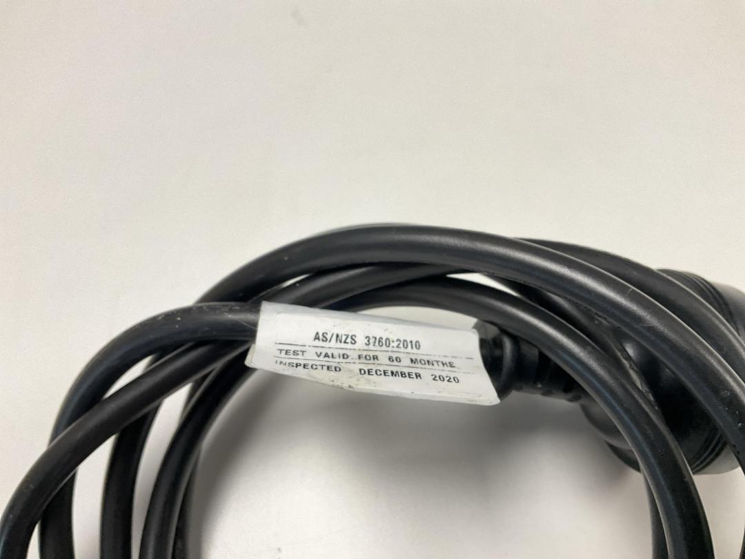 Photo '4' of 3 Pin Power Cords x2