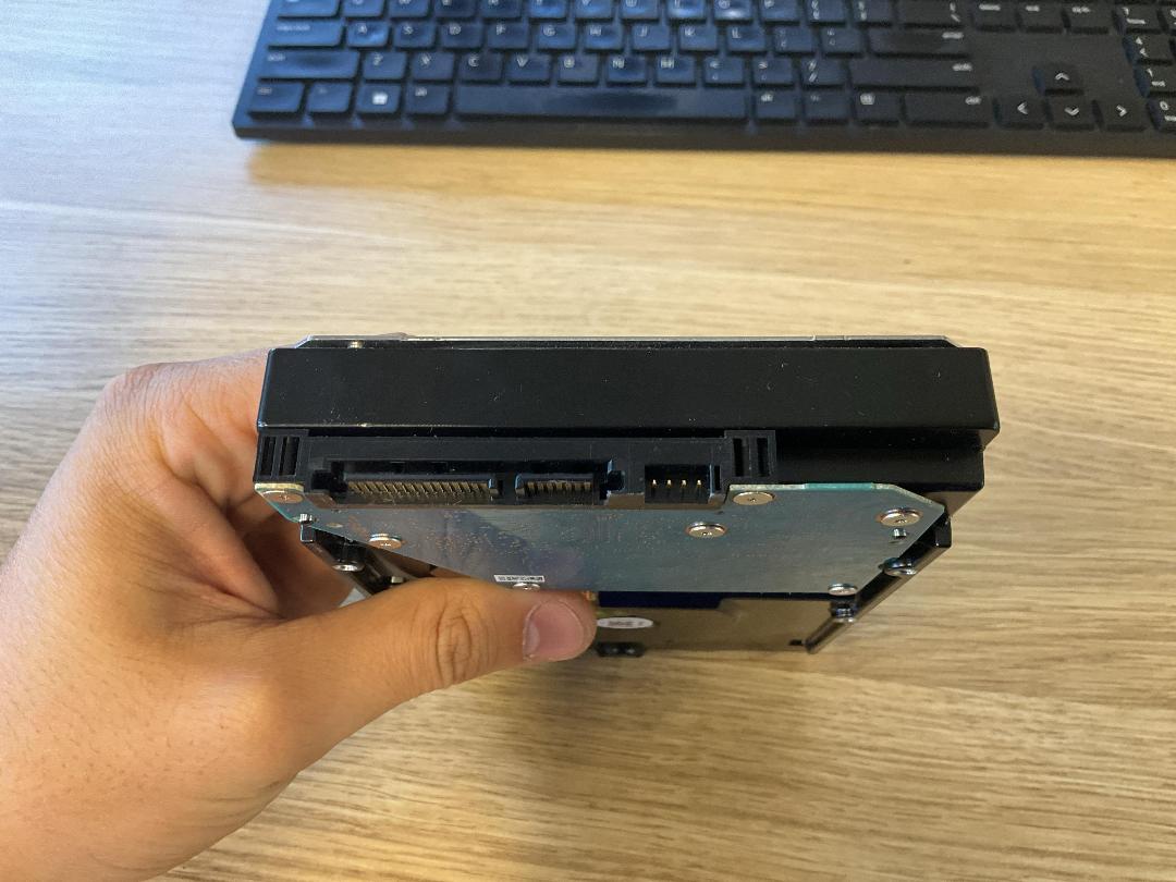 Photo '4' of Toshiba 4TB PC Hard Drive