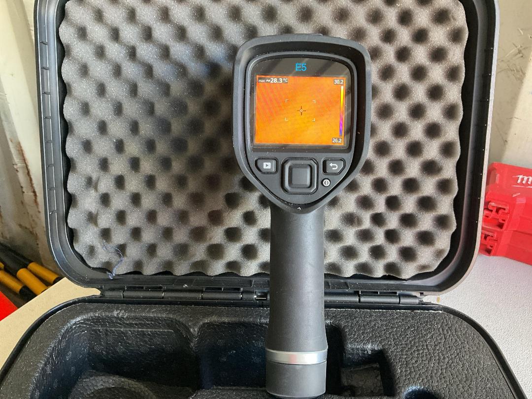 Photo '6' of FLIR Thermal Studio Suite