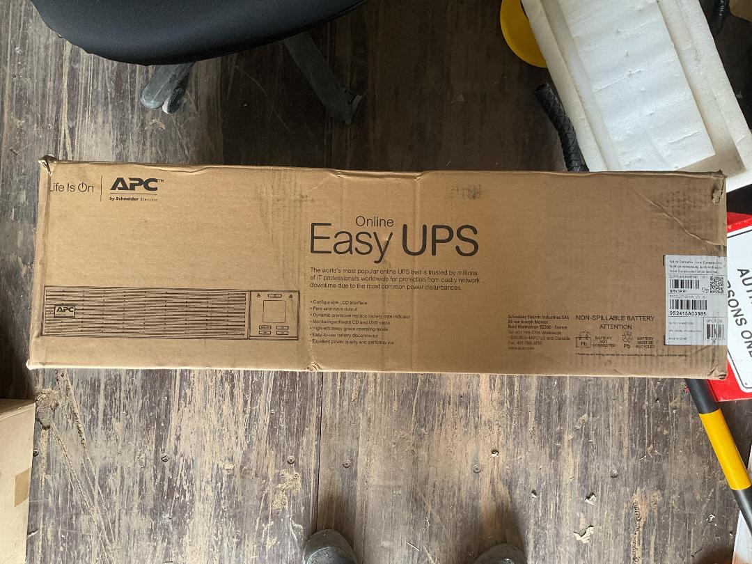 Photo '5' of APC Easy Online UPS 3000VA / 2400W (SRV3KI)