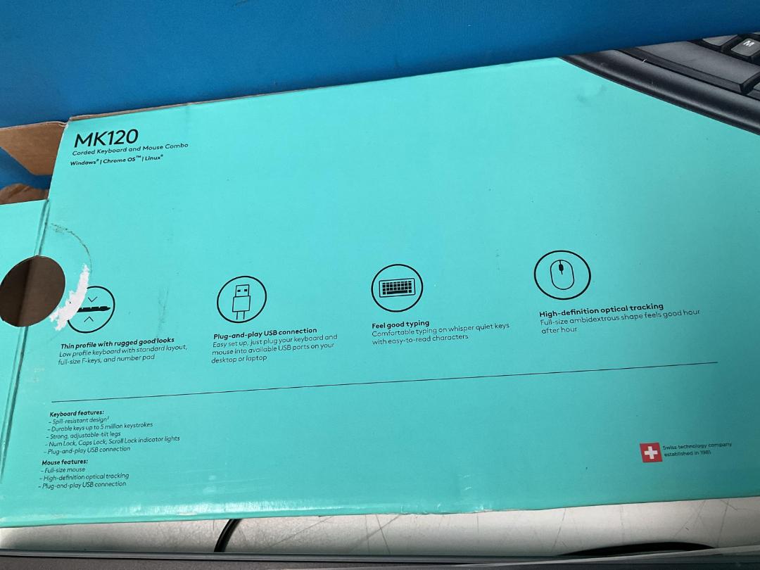 Photo '9' of 2x Keyboards, 5x Mouse Pads and 12x Mice