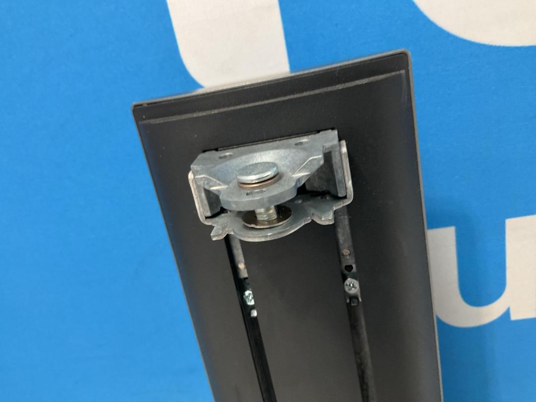 Photo '5' of 2x Dell Computer Monitor Stands - Incomplete Photo '5' of 2x Dell Computer Monitor Stands - Incomplete