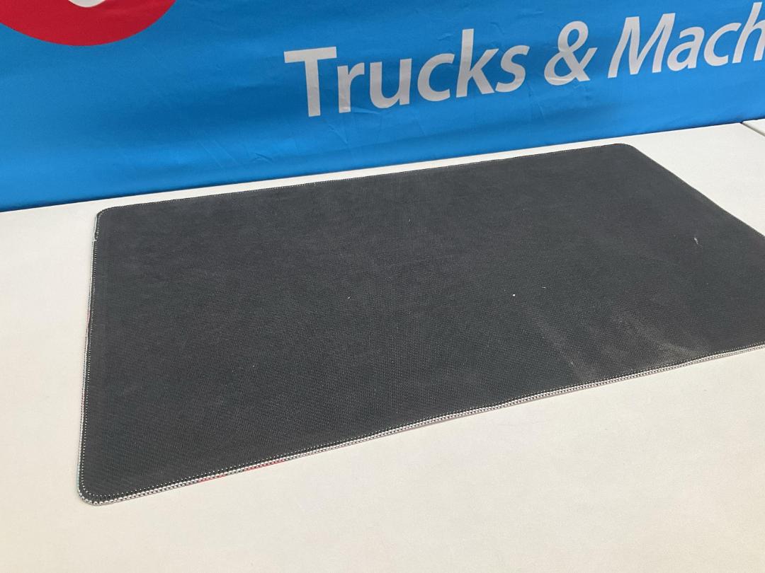 Photo '4' of KAWS - XL Mousepad - Pink *UNUSED* Photo '4' of KAWS - XL Mousepad - Pink *UNUSED*