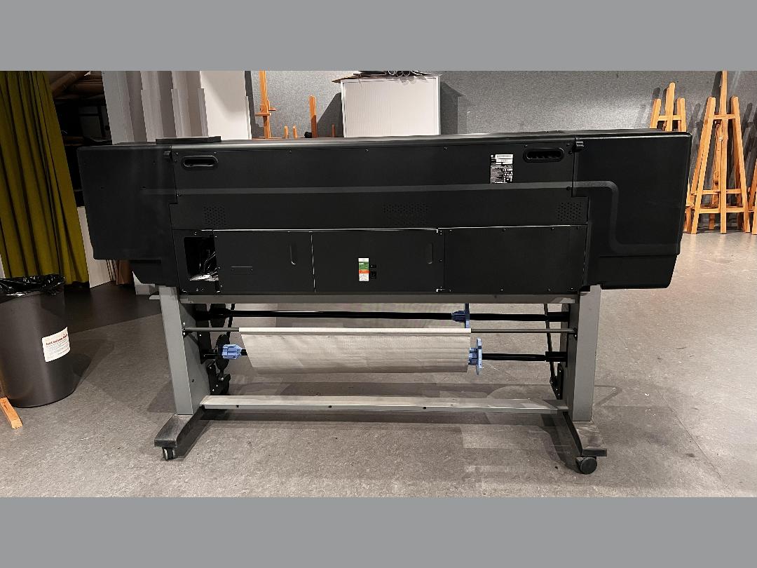 Photo '4' of HP Designjet Z6800 Large Format Printer