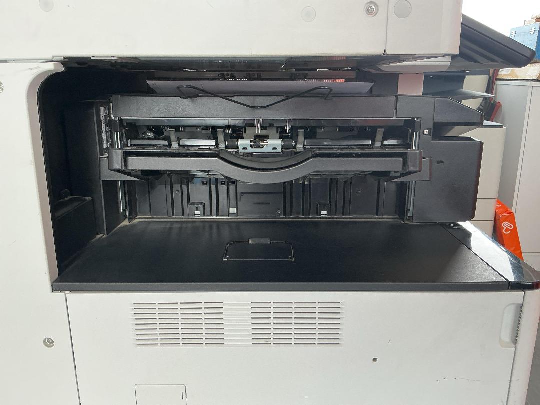 Photo '4' of Canon image RUNNER ADVANCE C3520i Multifunction Printer