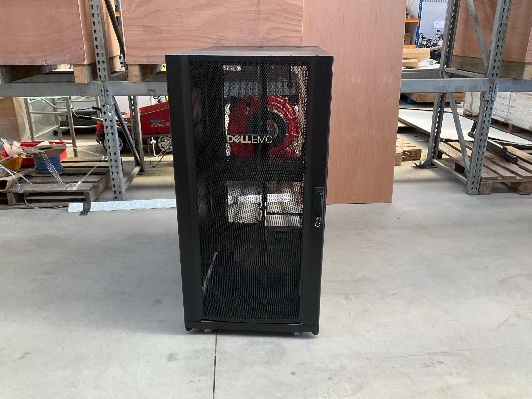 Photo '18' of DELLEMC Black Coloured Server Equipment, Adapters, Fixed Shelves Etc Photo '18' of DELLEMC Black Coloured Server Equipment, Adapters, Fixed Shelves Etc