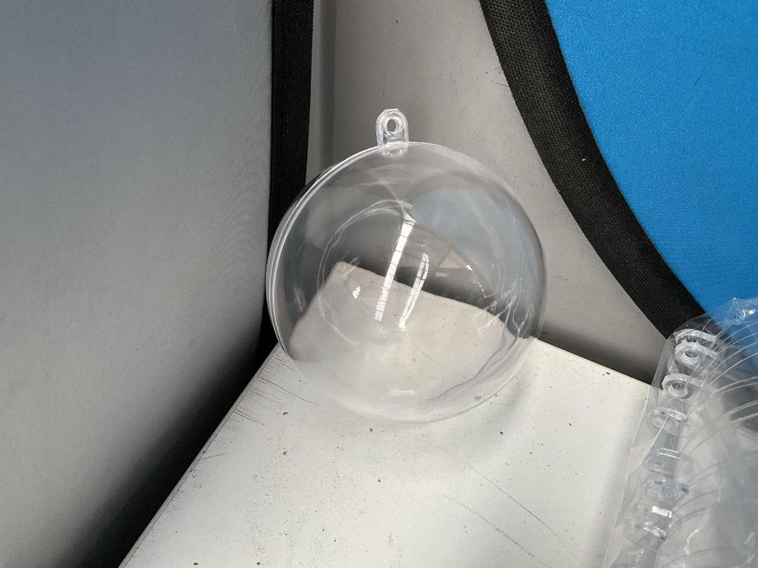 Photo '3' of Clear Plastic-Like Balls for Crafts or Similar