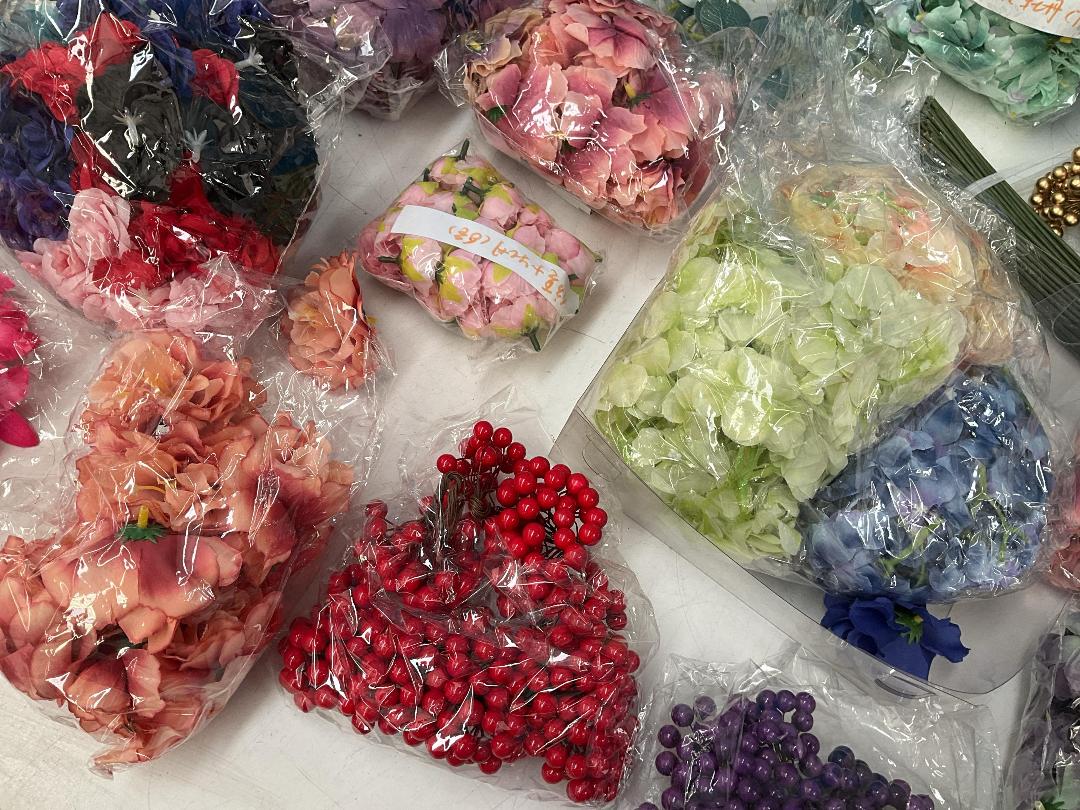 Photo '10' of Bulk Lot of Artificial Colourful Flowers for Crafts Etc