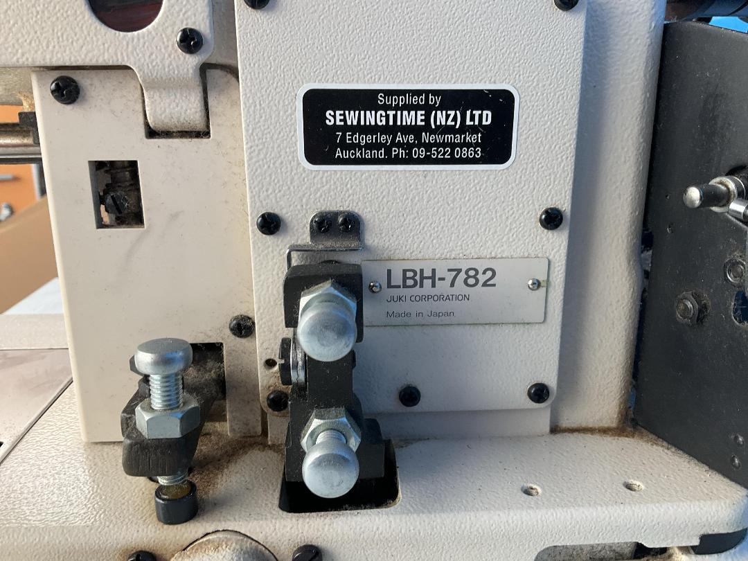Photo '8' of JUKI - LBH-782 High-Speed Industrial Lockstitch Buttonholing Machine Photo '8' of JUKI - LBH-782 High-Speed Industrial Lockstitch Buttonholing Machine