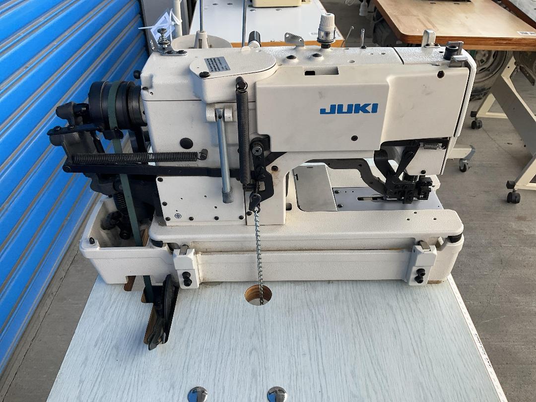 Photo '11' of JUKI - LBH-782 High-Speed Industrial Lockstitch Buttonholing Machine Photo '11' of JUKI - LBH-782 High-Speed Industrial Lockstitch Buttonholing Machine