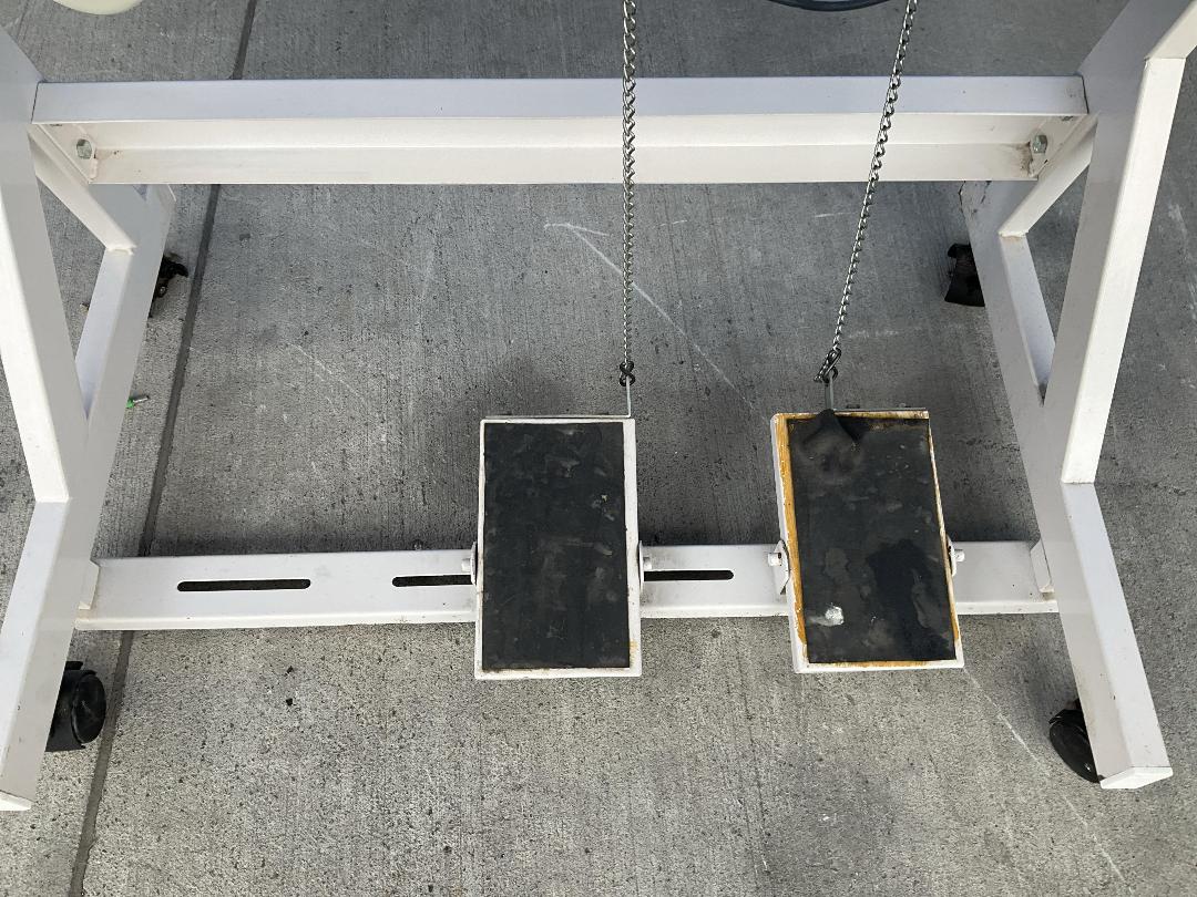 Photo '16' of JUKI - LBH-782 High-Speed Industrial Lockstitch Buttonholing Machine Photo '16' of JUKI - LBH-782 High-Speed Industrial Lockstitch Buttonholing Machine