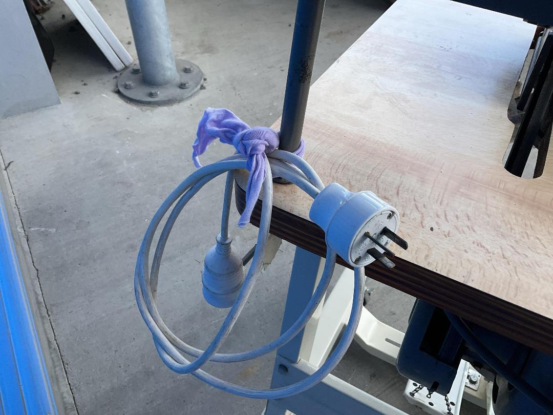 Photo '13' of JUKI - 4 Thread Industrial Overlocker Sewing Machine - Model MO-2514 Photo '13' of JUKI - 4 Thread Industrial Overlocker Sewing Machine - Model MO-2514