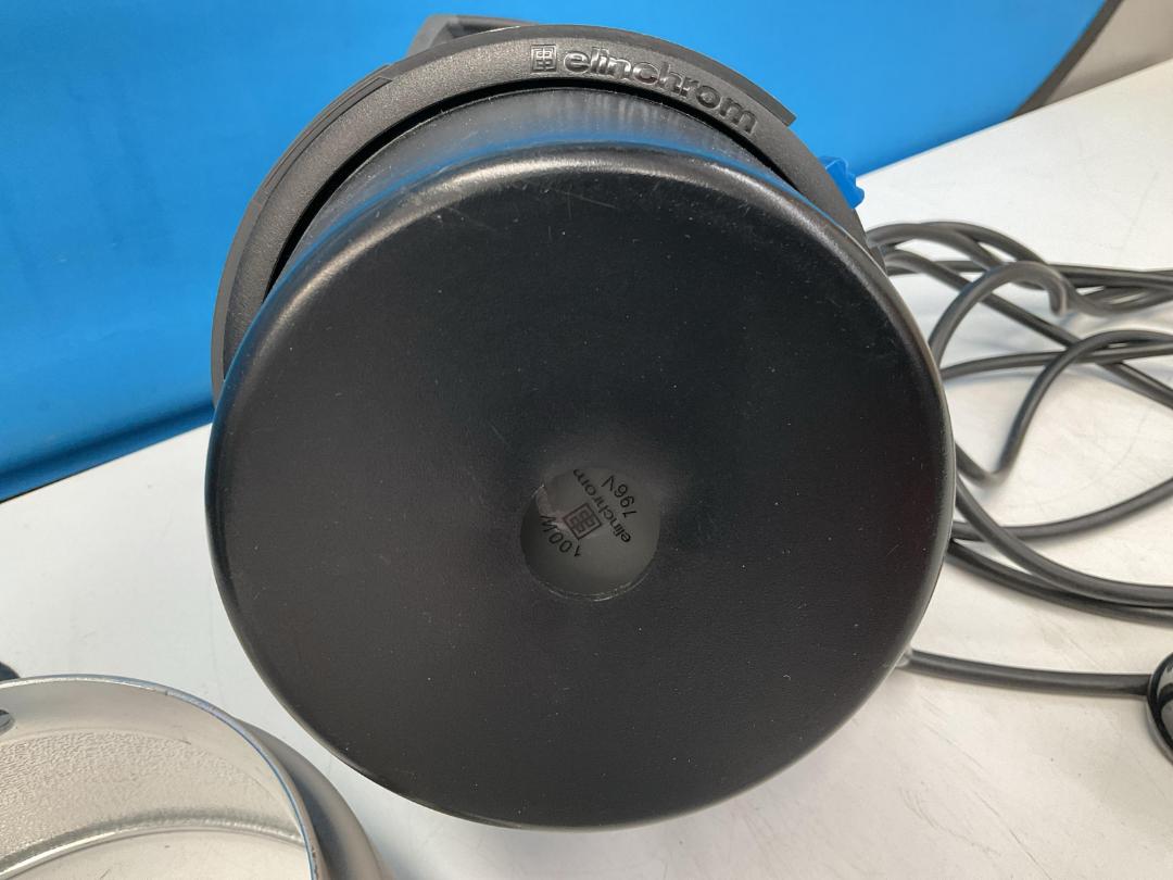 Photo '6' of Elinchrom D-Lite-4 IT 400Ws 2-Light To Go Set